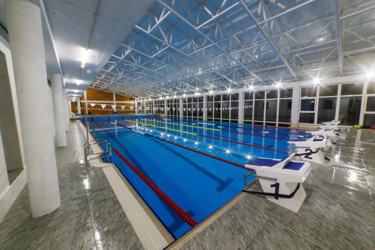 Chevalier Panorama Albergue Yablunytsya Exterior foto