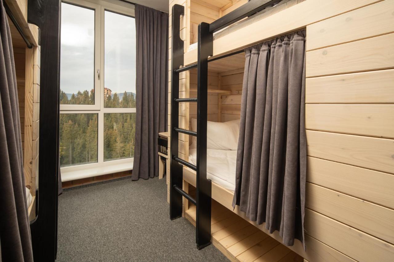 Chevalier Panorama Albergue Yablunytsya Exterior foto